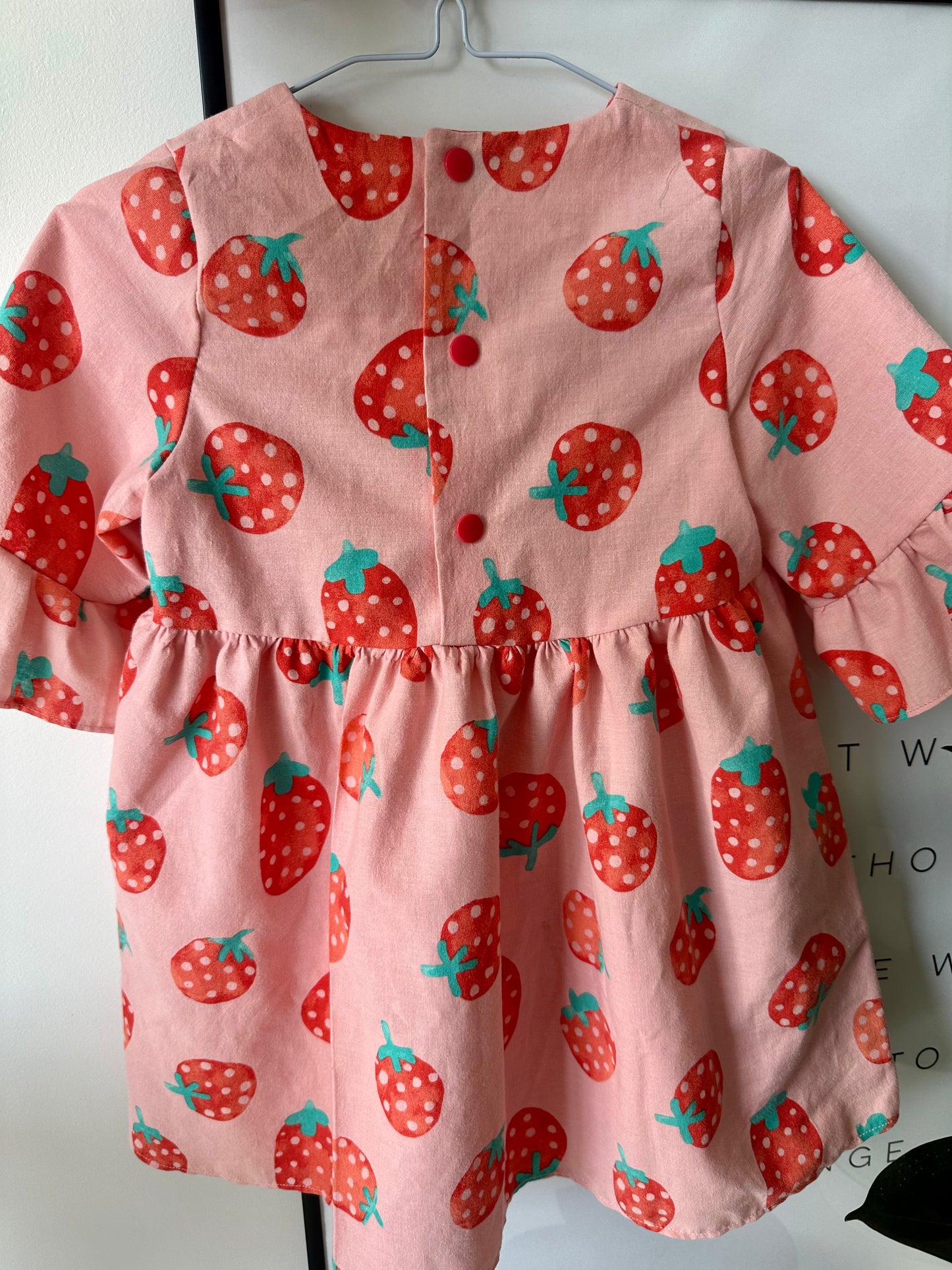 Handmade Smock Dress with Ruffles (2–3 Years) – Strawberry Print