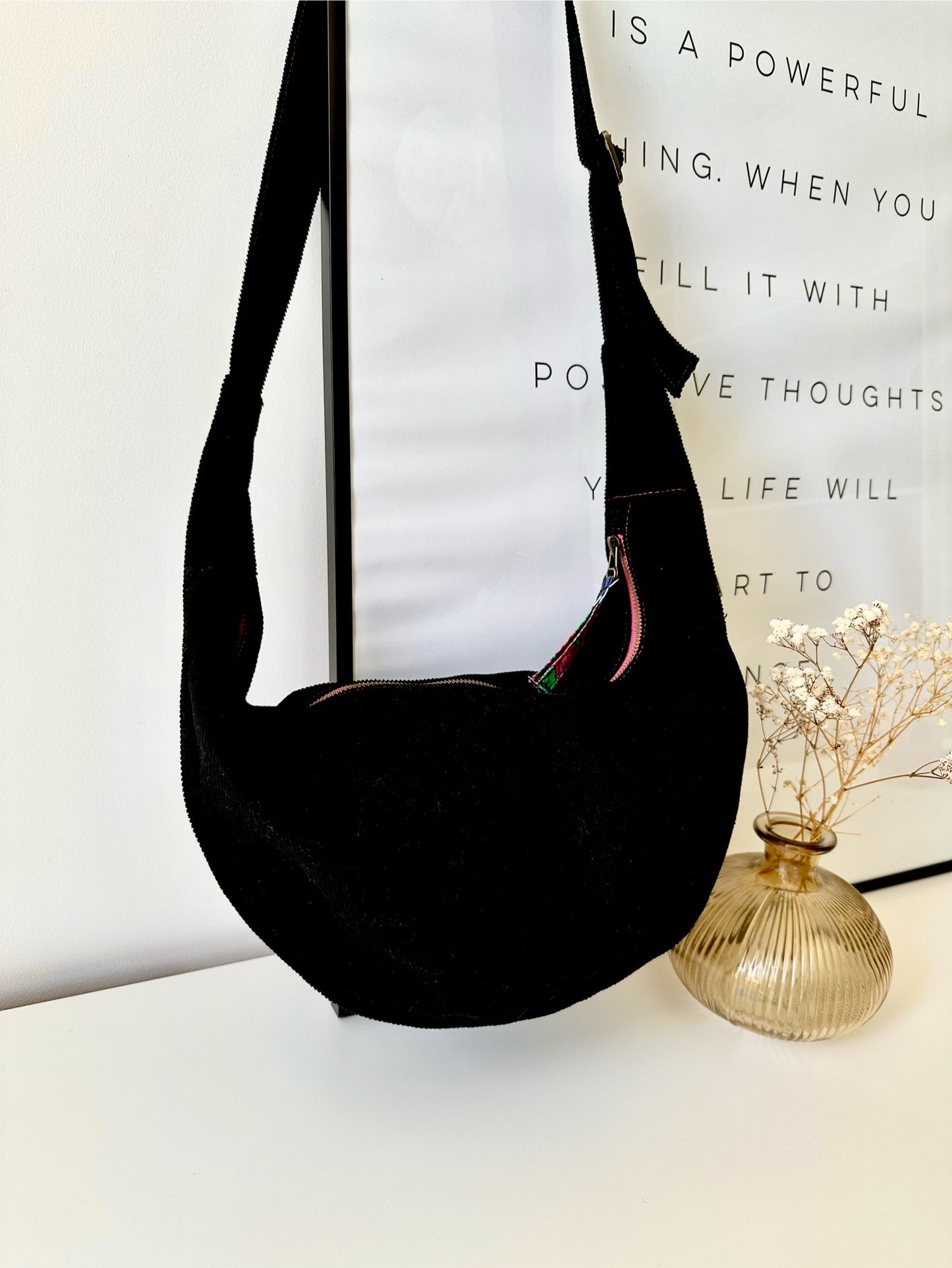 Corduroy Shoulder Bag Black/Pink